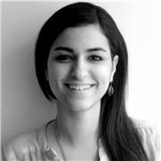 Profesora de secundaria de biología bilingüe ofrece clases de ciencias e inglés